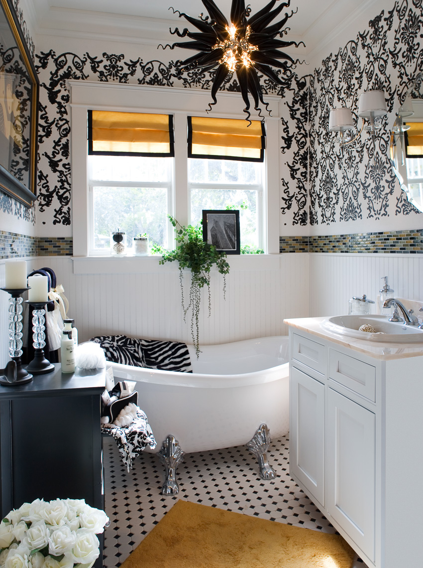 Contemporary Bathroom - Mark Borosch Photography - Sarasota, FL